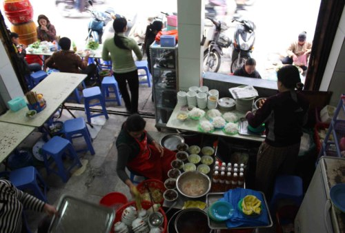 322 4 hang bun cha lau doi o ha noi 1