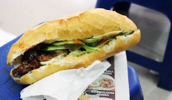 355 banh mi ha noi ngon nuc tieng the gioi 4