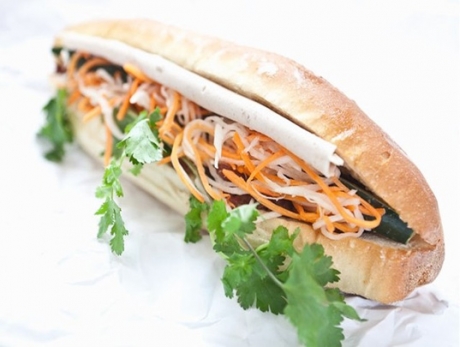 Những quán bánh mì Việt trứ danh ở New York